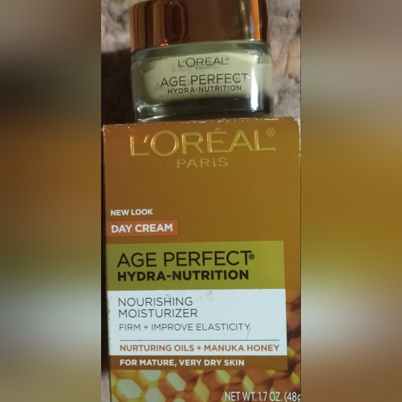 L'OREAL DAY & NIGHT AGE PERFECT HYDRA HYDRATION - Picture 2 of 3
